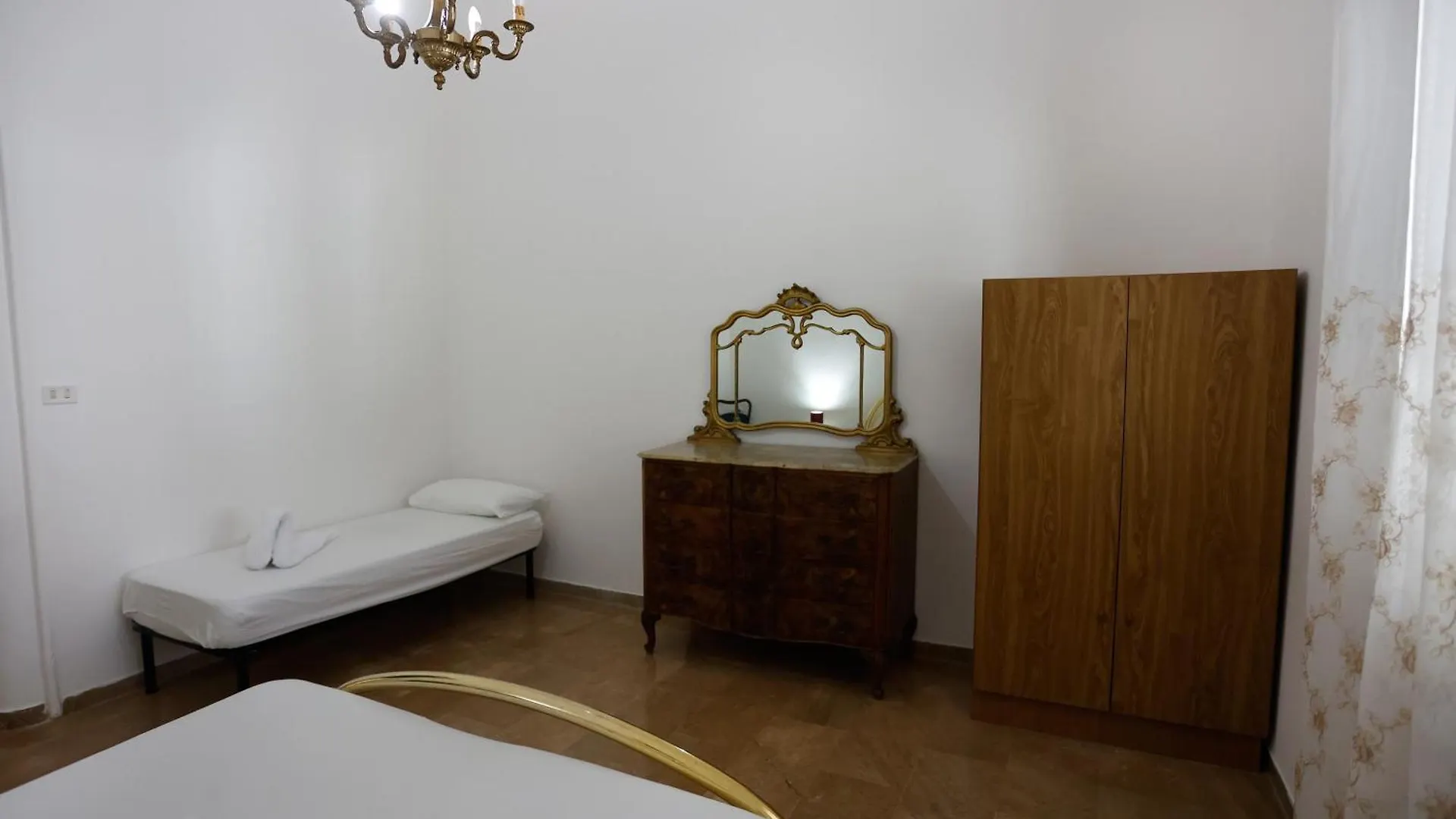 Villa Alloro Petrosino 0*,